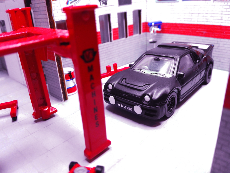 Illustration for article titled A very bad attempt of making a custom RS200